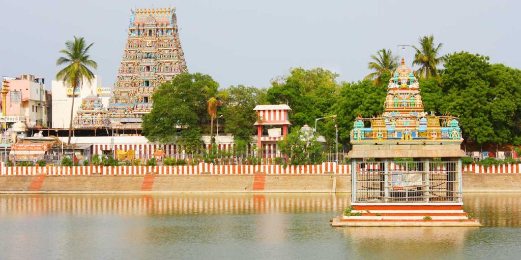 Explore the popular historical landmarks with a car rental in Chennai with driver